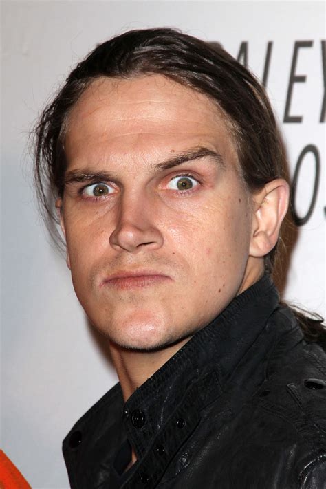 Actor jason mewes - Update feed. "Actor Jason Mewes (“Clerks”) is 37. Jason Mewes - New Jersey born and bred actor, who burst onto cinema screens in 1994, playing the grass smoking, fast talking, foul mouthed and over sexed,...but very likable Jay in Kevin Smith's hilarious low budget hit Clerks. (1994). The off beat.